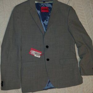 HUGO Men's light gray blazer sz 40  NWT  -